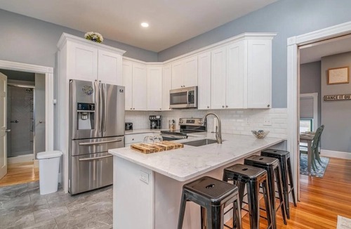 Hallowell Apartment | 2-bedroom apartment in charming Hallowell with AC