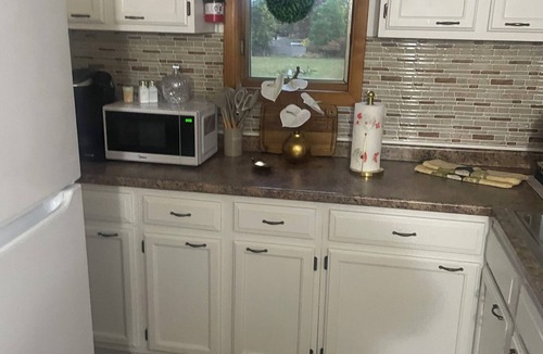 West Seneca Apartment | 2-bedroom apartment in fabulous Buffalo with cool AC