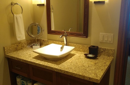 Kaanapali Resort | 2 bedroom Hyatt Residence Club - Middle Floors Ocean Front Luxury