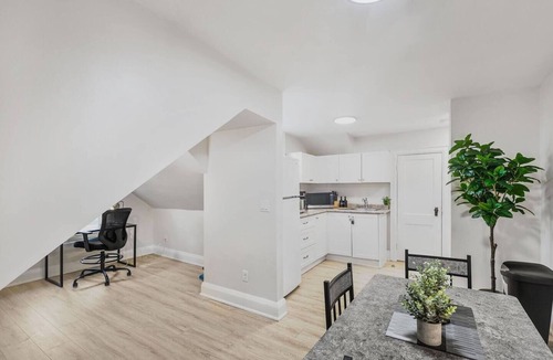 Lakeview Apartment | 2 BR 1 Bath Apt with Parking | Close to Amenities
