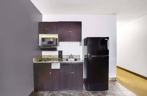 Texarkana Apartment | 2 Queen bed Walkin|Texarkana