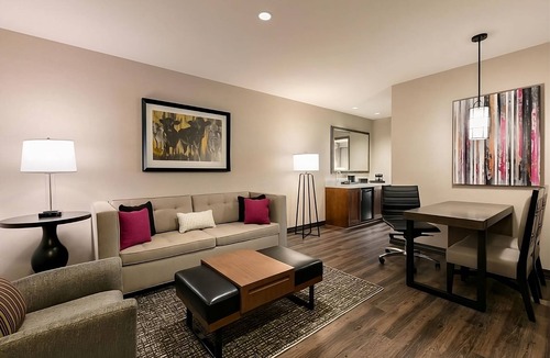Berkeley Heights Hotel | 2 Spacious Units w/Indoor Pool, Onsite Dining & Bar, Free Breakfast & Parking!