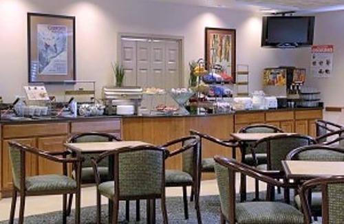 Ellicottville Hotel | 2-Star Hotel ∙ Wingate by Wyndham Ellicottville