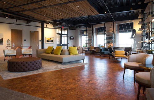 Rockland Hotel | 250 Main Hotel