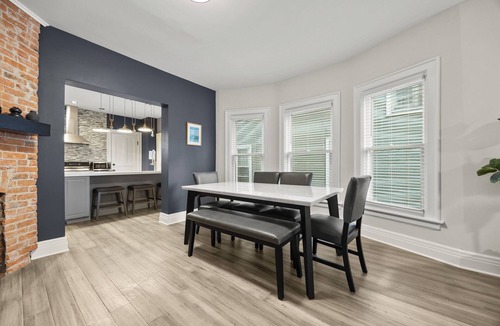 Allentown Apartment | 3-bedroom apartment-Downtown, Modern, Central, Renovated & Cozy