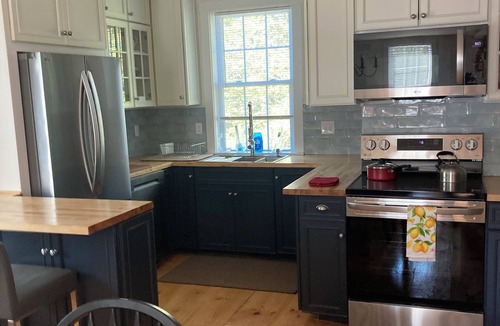 Dresden Condo | 3-bedroom condo in Dresden with air conditioning and river front on the Kennebec