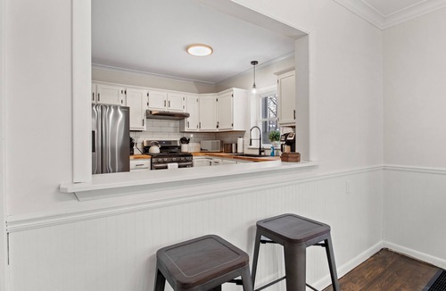 Charlotte House | 3-Bedroom Private Home with Game Room, Fully Fenced, Near Lake Ontario Shoreline