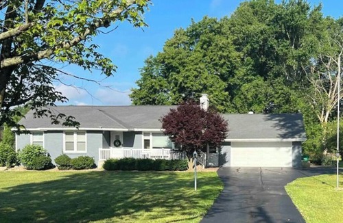 Warren House | 3 Bedroom Ranch Right Next to The Grand Resort