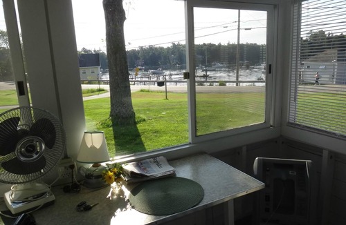 Isle of Springs Cottage | 3 one-bedroom fully equipped cottages with free WIFI/weekly rental