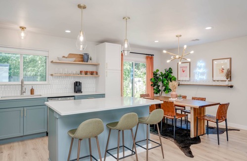 South Congress House | 3bed 2 bath gem located steps from South Congress!