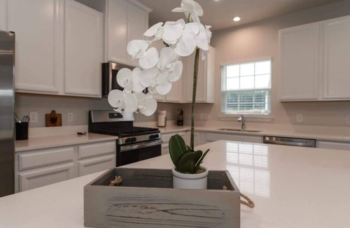 Merriman Valley House | 3BR Home on Eckert Lane | Near Highland Square