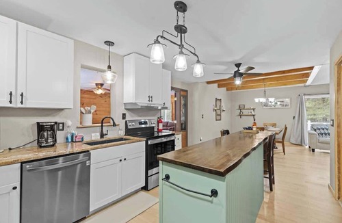Lake Luzerne-Hadley House | 3BR Retreat w/Game Room, Hot Tub Near Lake George