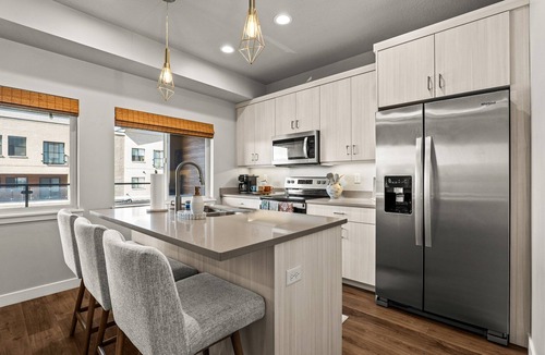 Draper House | 3BR Townhouse in the heart of Draper, Utah