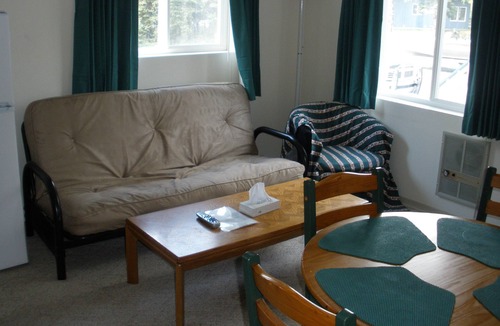 Soldotna Cabin | 4 bedroom cabin on the Kenai River