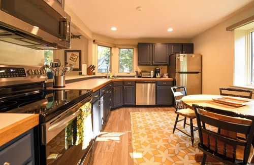 Bridgton Condo | 4-Bedroom Condo Steps Away from Moose Pond & Pleasant Mountain Ski Resort!