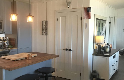 Fancher Cottage | 4 Bedroom Lake House on northern tip of upstate New York.