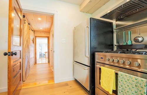 Chebeague Island House | 4-Bedroom, Timber-Framed Island Home, Sleeps 8