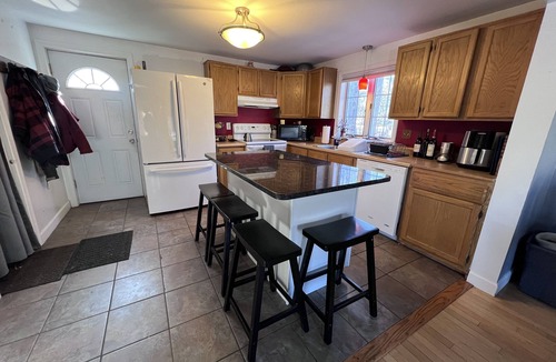 Old Orchard Beach House | 4-bedroom vacation home steps to Old Orchard Beach Pier