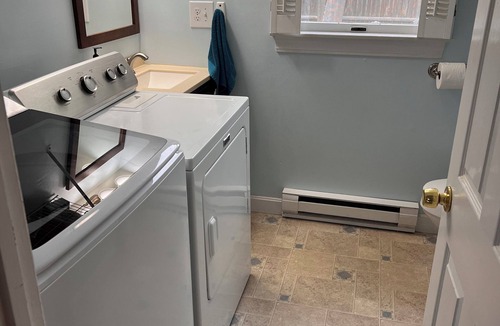 Old Orchard Beach House | 4-bedroom vacation home steps to Old Orchard Beach Pier