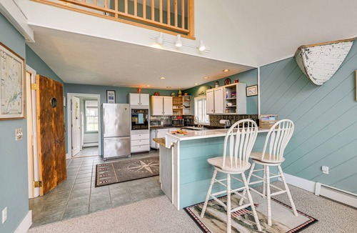 West Tremont House | 4 Mi to Acadia Trails: Coastal Maine Home w/Deck
