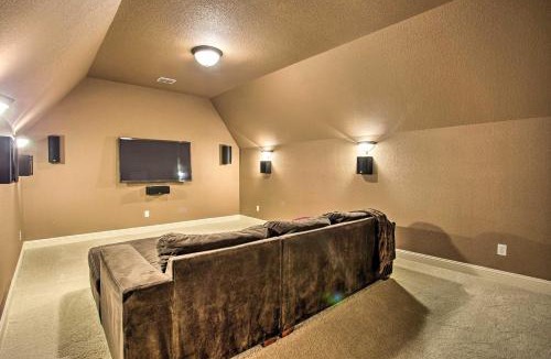 Flower Mound House | 4 Mi to Grapevine Lake: Texas Home w/Media Room