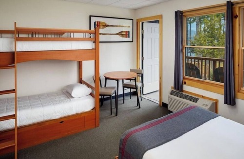 Schroon Lake Hotel | 4 Units | Lakefront Resort | Indoor Pool & Game Room | 0.5mi to Public Beach