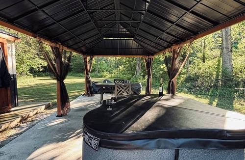 Fort Plain Cabin | 6 acre private nature retreat camping cabin.