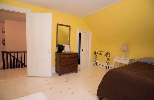 Brooksville Other | 6 Bedroom Coastal Maine Farmhouse 1 Mile from the Ocean.Sleeps 12.