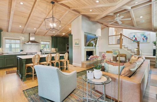East Beach House | 6 Bedroom home with Pool located at the East Beach 9th Street Entrance