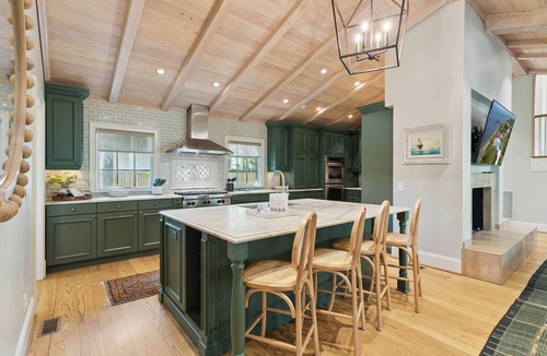 East Beach House | 6 Bedroom home with Pool located at the East Beach 9th Street Entrance