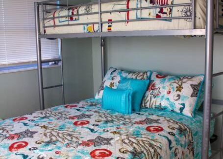 Naples Park Apartment | 697 NEAR BEACH, FENCED DOGGIE Area, COZY BEACH HOME, LARGE DRIVEWAY