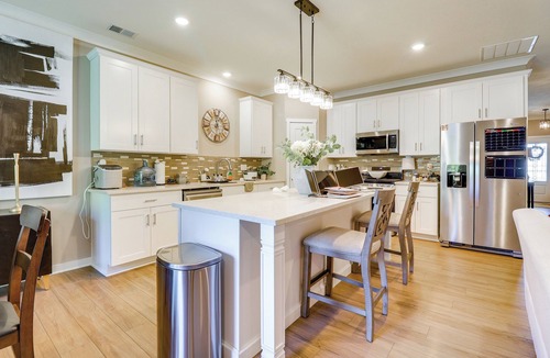 Plum House | 7 Mi to Boyce Park: Family Townhome in Verona!