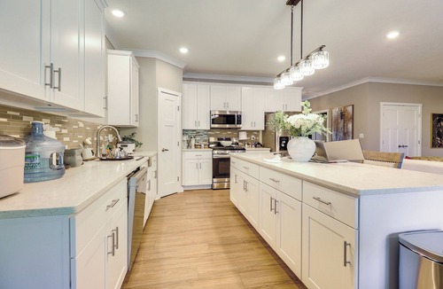 Plum House | 7 Mi to Boyce Park: Family Townhome in Verona!