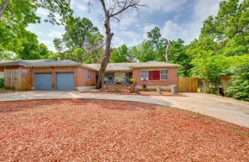 Dallas Apartment | 7 Mi to Downtown Dallas: WFH-Friendly Studio