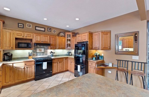 Clymer House | 8438 Canterbury · Luxury Mountain Top Living For The Whole Family