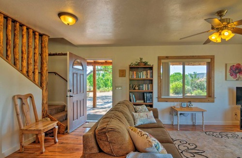 Henrieville House | 89 m² House ∙ 2 bedrooms ∙ 8 guests