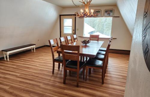 Kalifornsky Ski Chalet | A-frame cabin between Kenai and Kasilof rivers