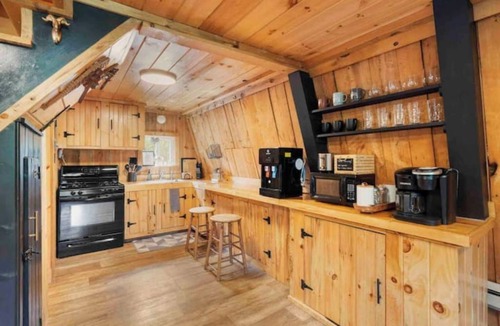 Kimball Lake Shores Cabin | A-Frame Hot tub Retreat - Firepit, Grill, EV & Dog Friendly, Close to N. Conway.