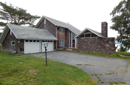 Trenton House | Acadia National Park Seaside Briar Rose by the Sea! Sleeps 15-15 min to Acadia!
