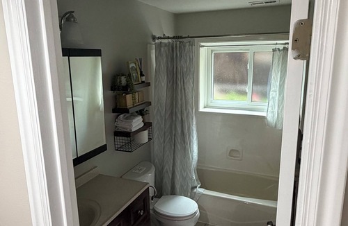 Orchard North Apartment | Adventure Basecamp in the Heart of Utah Valley