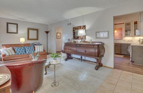 Highland Square House | Akron Home w/Deck: Walk to Towpath Trail!