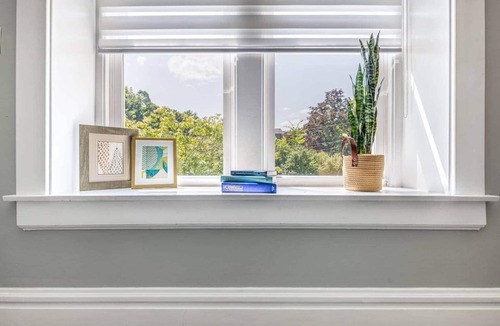 Highland Square House | Akron Nurse's Nest | 2 Bedrooms
