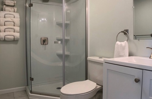 Waterville Apartment | All-inclusive studio apartment with utilities included-Unit 2