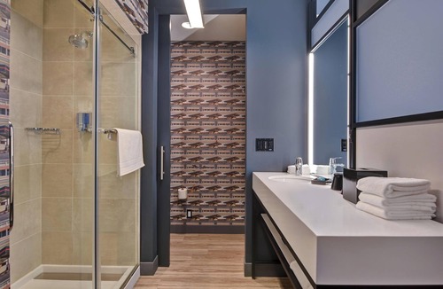 Secaucus Hotel | Aloft by Marriott Secaucus Meadowlands