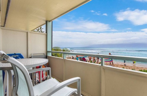 Napili Condo | Aloha Condos, Napili Bay Resort, Condo 105, Beachfront