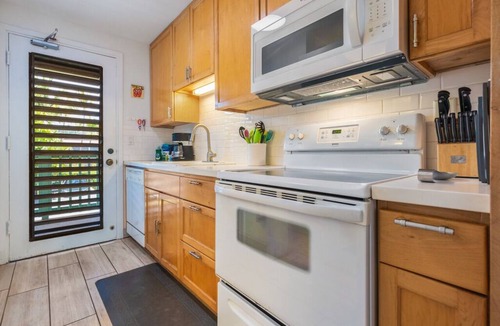 Napili Condo | Aloha Condos, Napili Bay Resort, Condo 216, Beach View