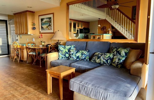 Maunaloa House | Aloha! Hawaii. Walk to the beach