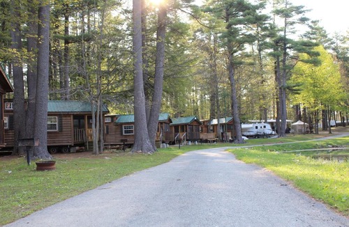 Corinth Resort | Alpine Lake Lakefront Cabin 7