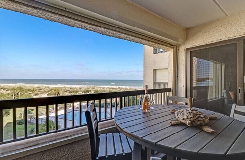 Amelia City Condo | Amelia Surf & Racquet Club Condo B138 | 4th Floor Oceanfront | Pools| Tennis Courts | Sleeps 4