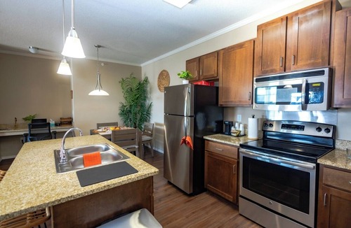 Harbor Town Condo | An escape where daily bliss and peace is a natural part of the experience.